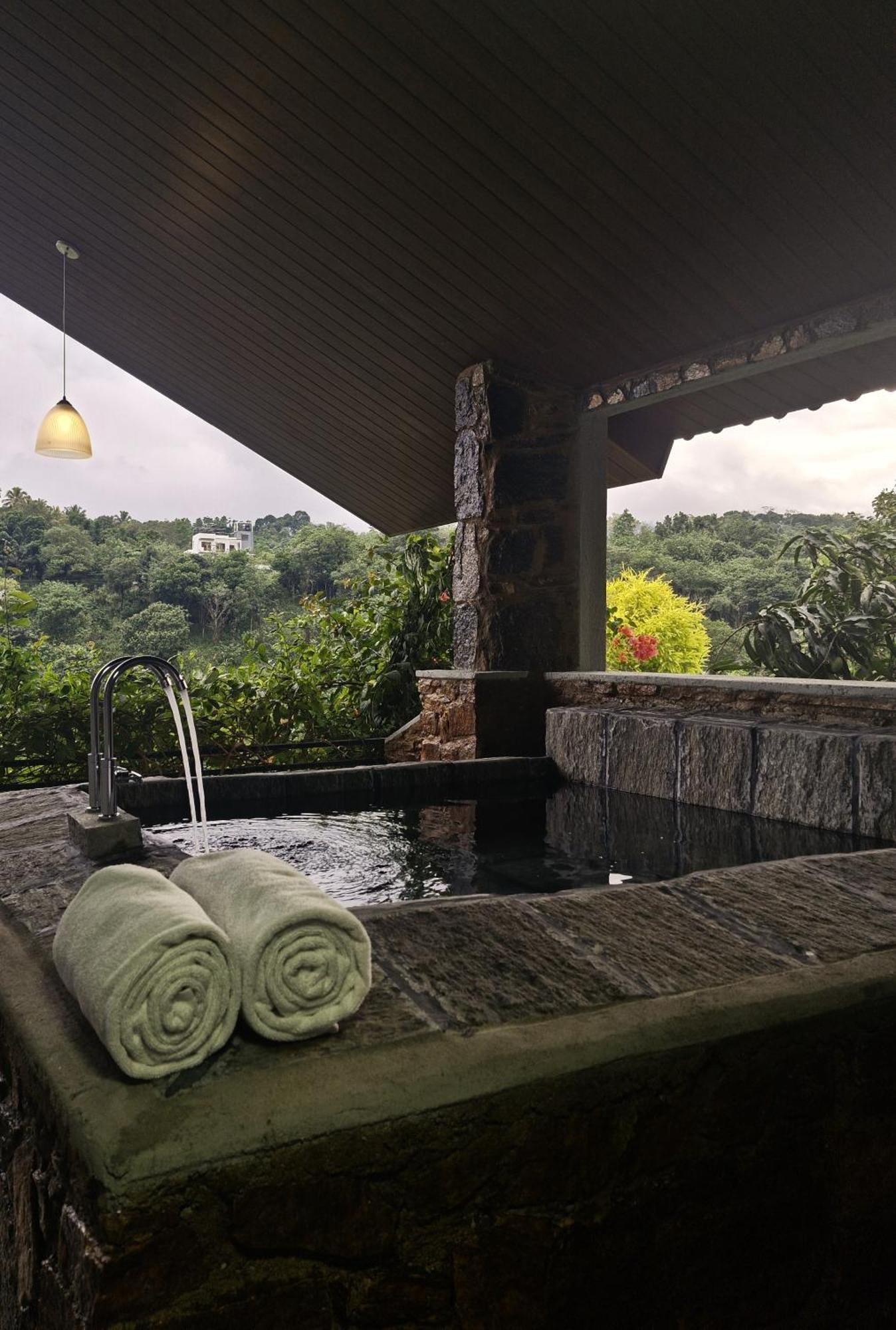 Kandy Victoria Eco Resort Exterior photo